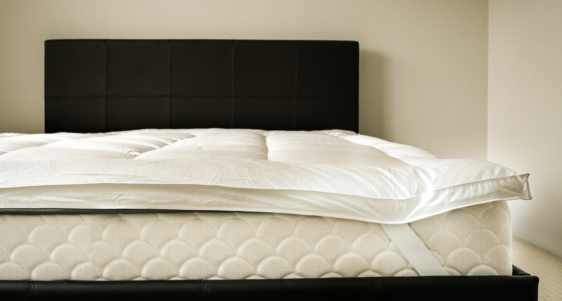 best mattress topper for light sleepers